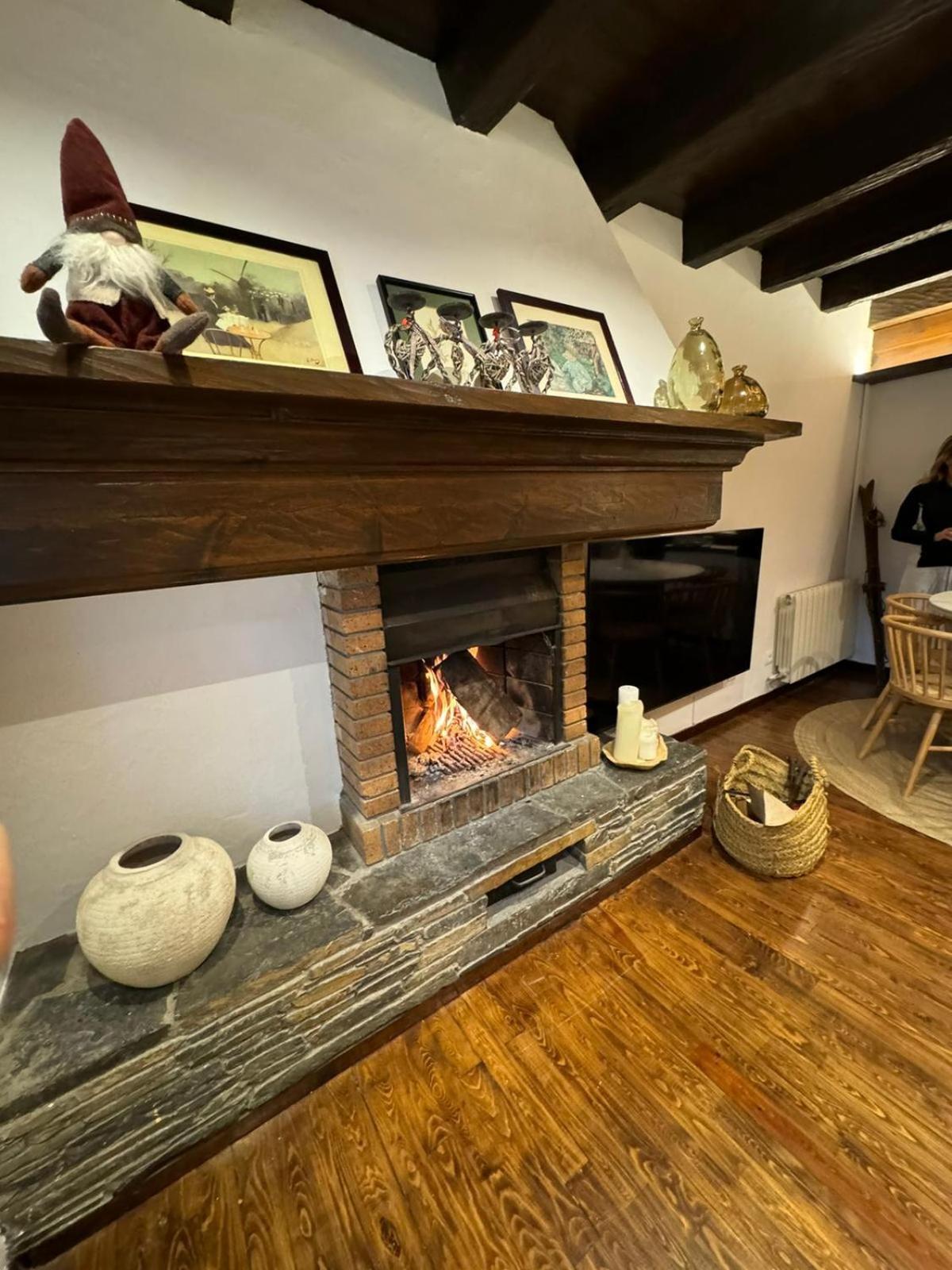 Baqueira 1500 Pie De Pistas Apartamento Cuilas Naut Aran Kültér fotó