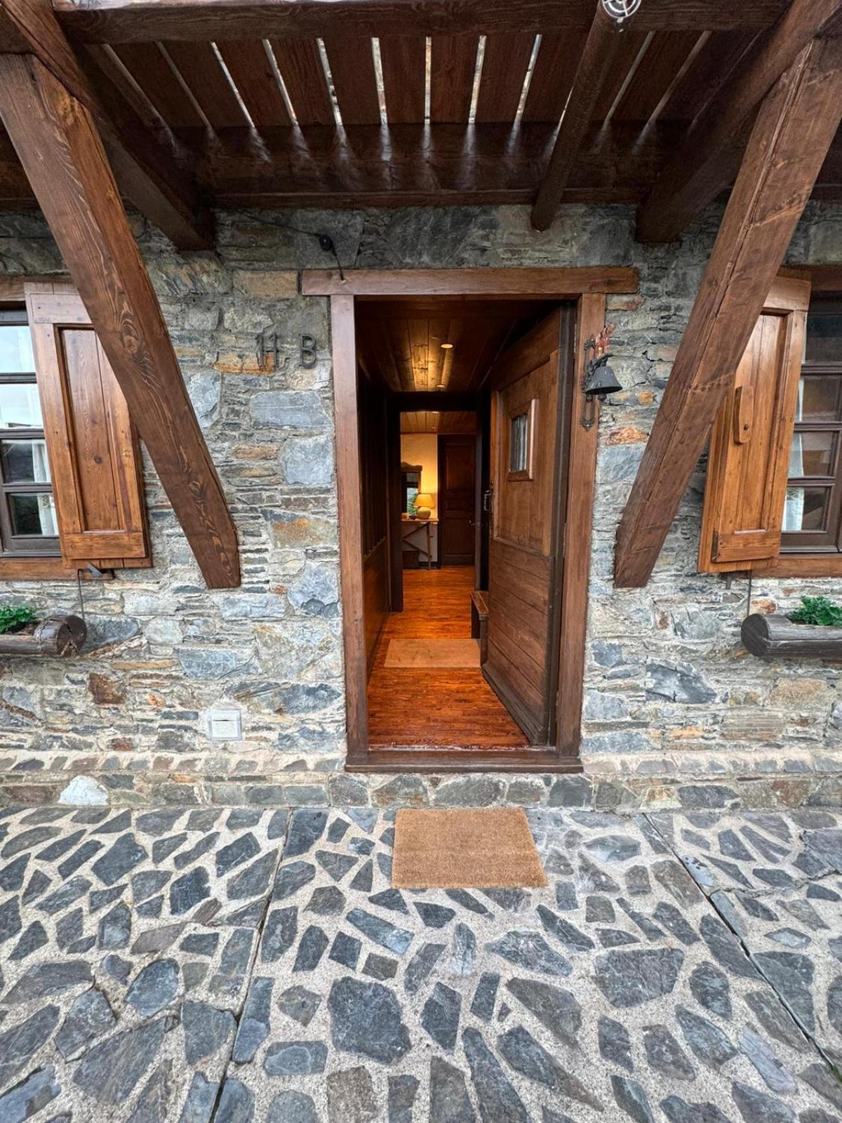 Baqueira 1500 Pie De Pistas Apartamento Cuilas Naut Aran Kültér fotó